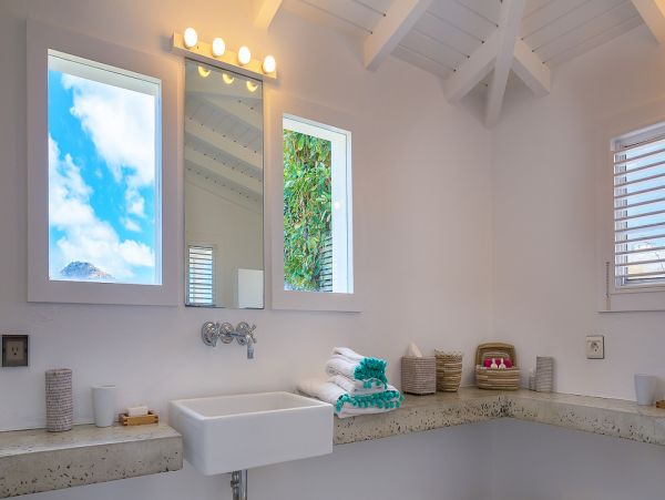 St. Barts Home 985644