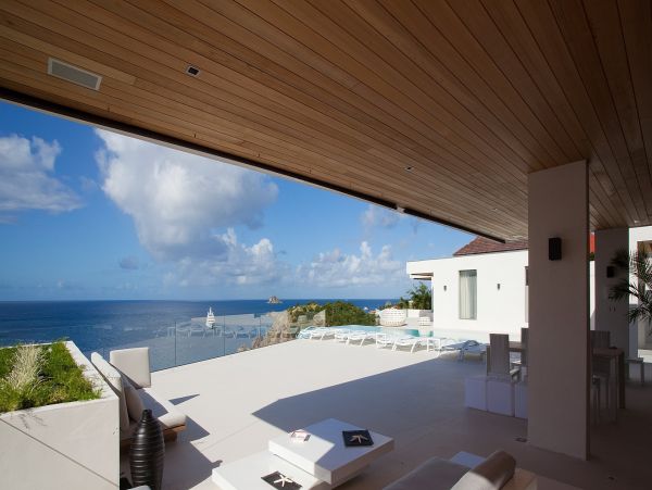 St. Barts Home 985645