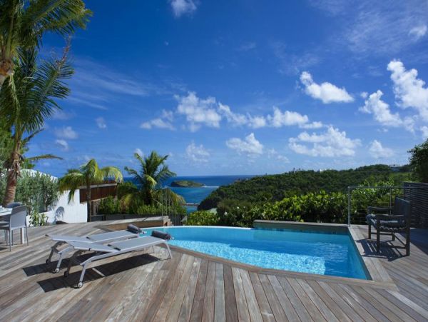 St. Barts Home 985646