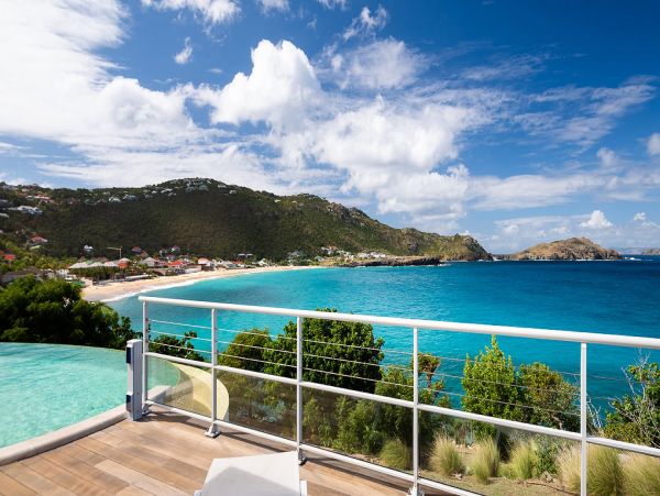 St. Barts Home 985647