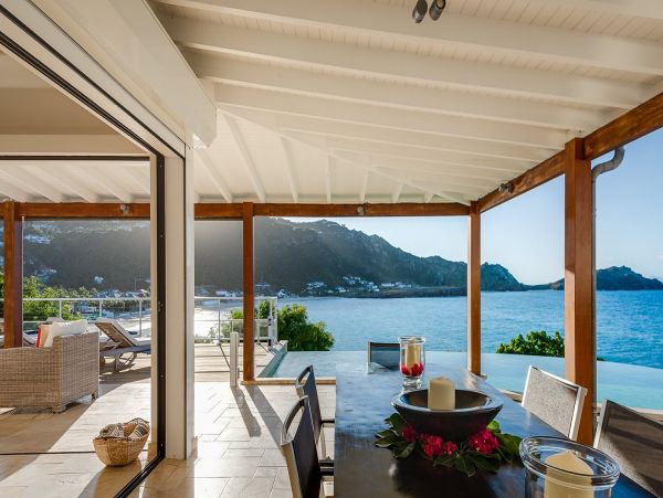 St. Barts Home 985647