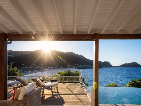 St. Barts Home 985647