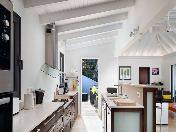 St. Barts Home 985647