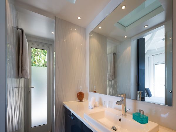 St. Barts Home 985648