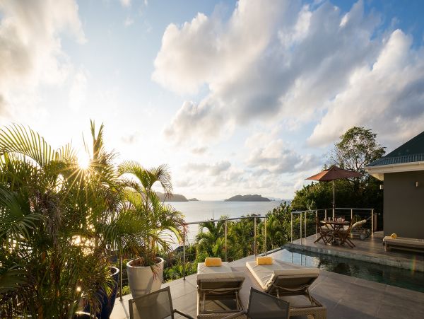 St. Barts Home 985648