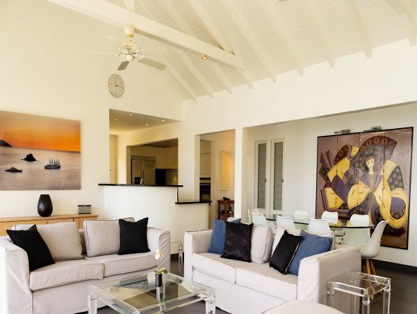 St. Barts Home 985648