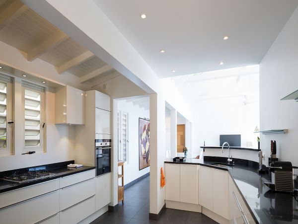 St. Barts Home 985648