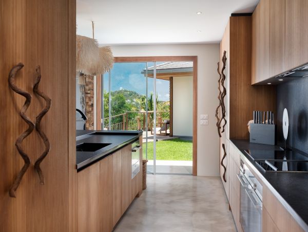 St. Barts Home 985649