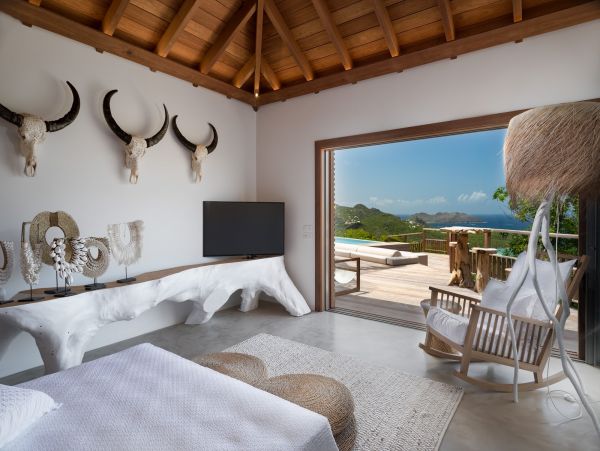 St. Barts Home 985649