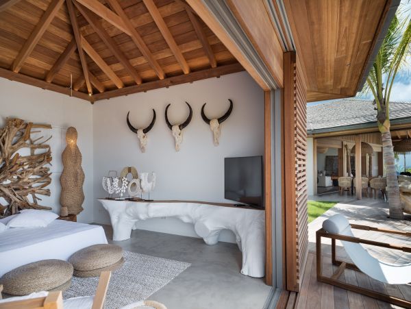 St. Barts Home 985649