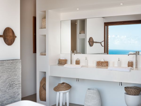 St. Barts Home 985649