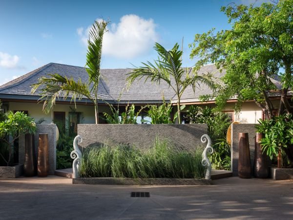 St. Barts Home 985649