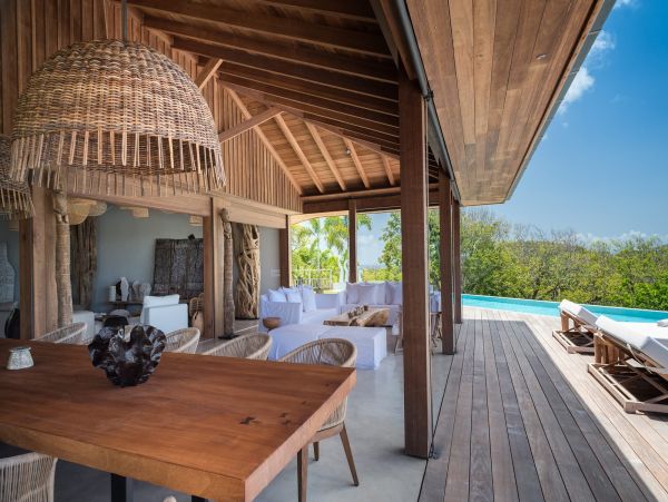 St. Barts Home 985649