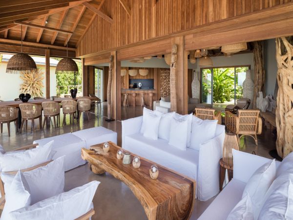 St. Barts Home 985649