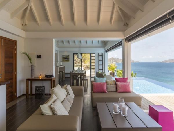 St. Barts Home 985650
