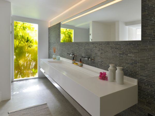 St. Barts Home 985652