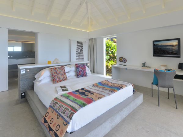 St. Barts Home 985652