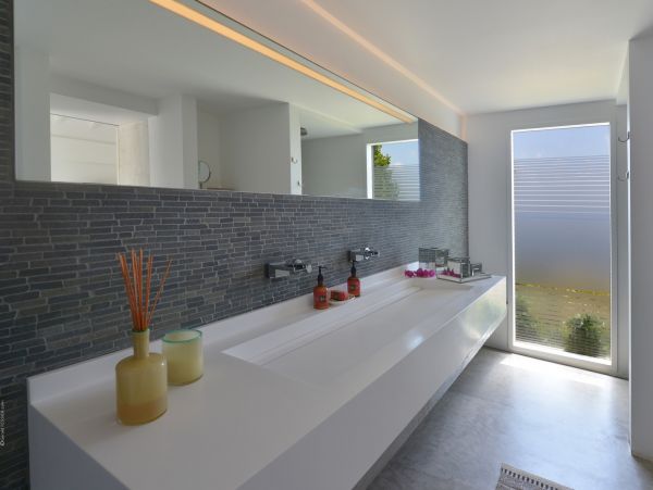 St. Barts Home 985652