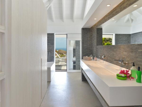 St. Barts Home 985652