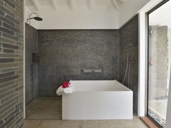 St. Barts Home 985652