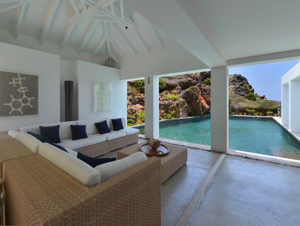St. Barts Home 985652