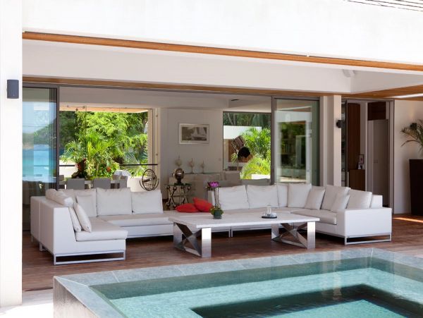St. Barts Home 985653