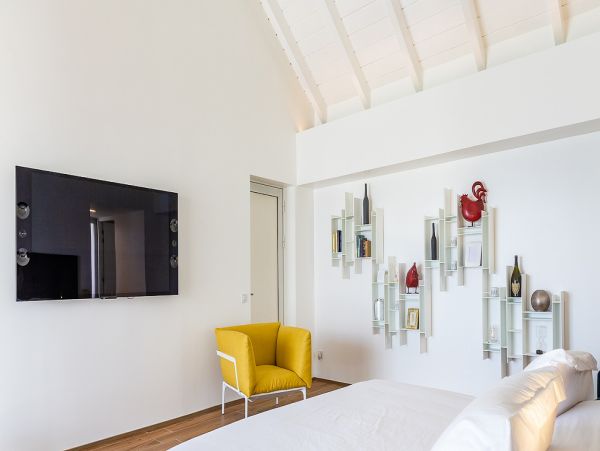 St. Barts Home 985654