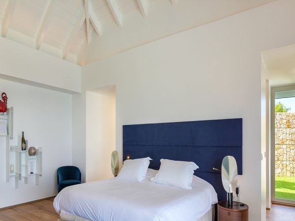 St. Barts Home 985654