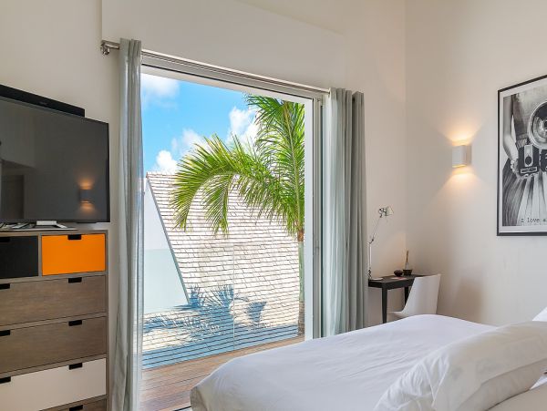 St. Barts Home 985654