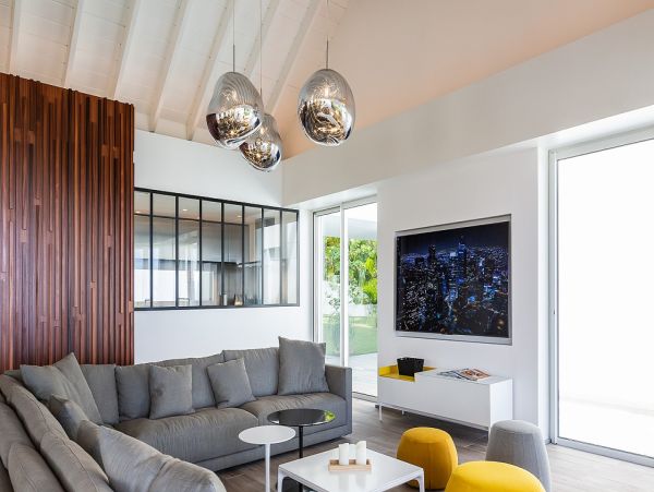 St. Barts Home 985654