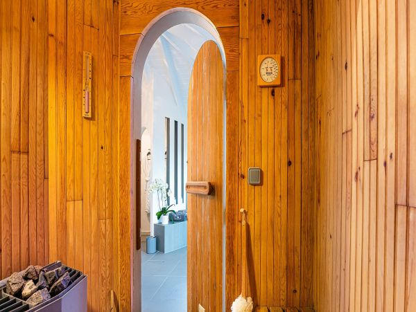 St. Barts Home 985655