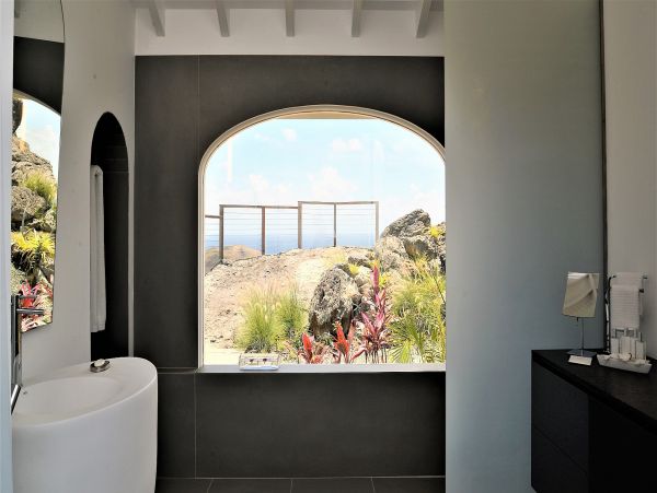 St. Barts Home 985655