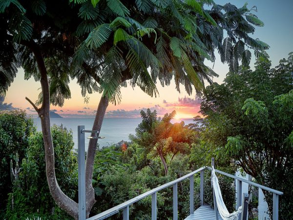 St. Barts Home 985655