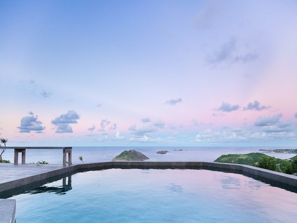 St. Barts Home 985655