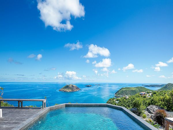 St. Barts Home 985655