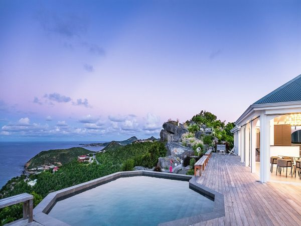 St. Barts Home 985655