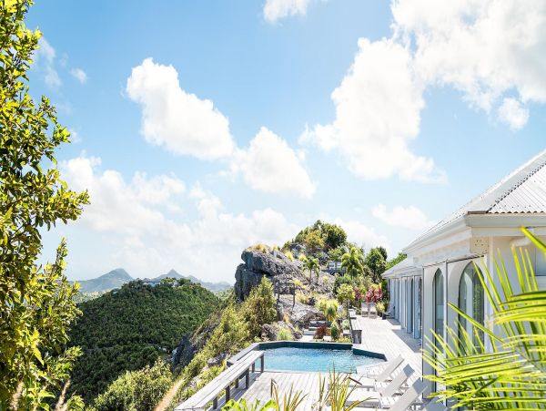 St. Barts Home 985655