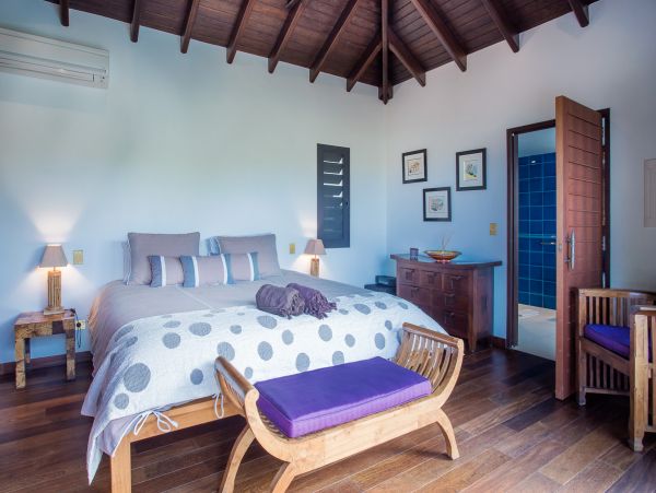 St. Barts Home 985656