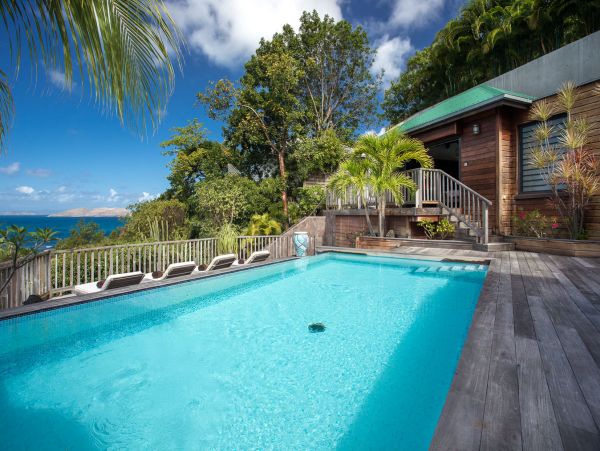 St. Barts Home 985656