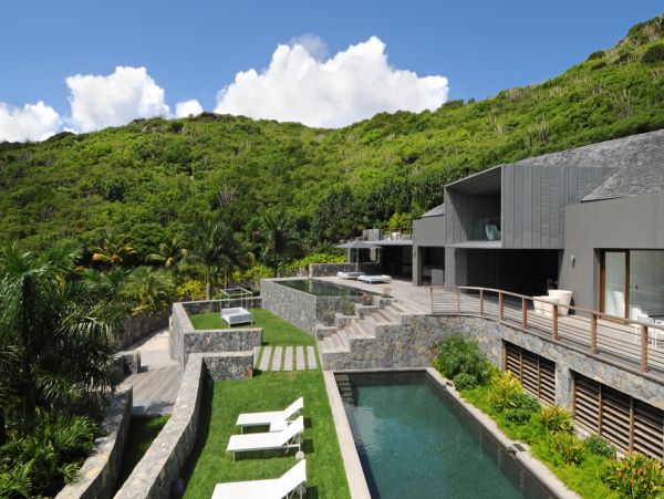 St. Barts Home 985658