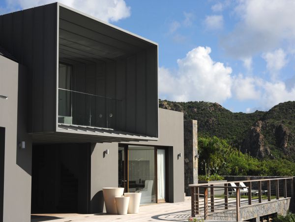 St. Barts Home 985658