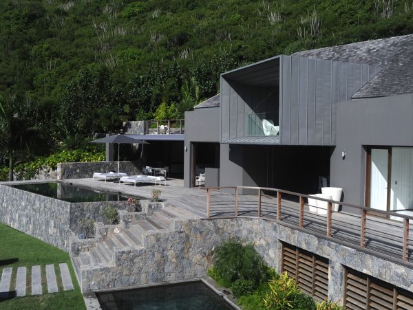 St. Barts Home 985658