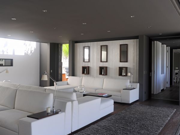 St. Barts Home 985658