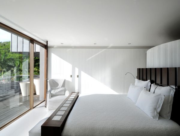 St. Barts Home 985658