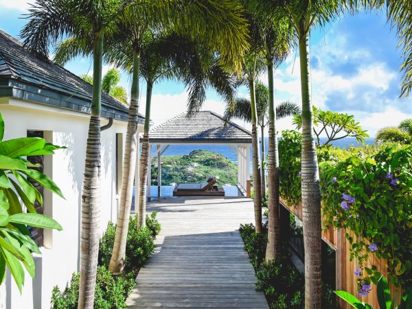 St. Barts Home 985659