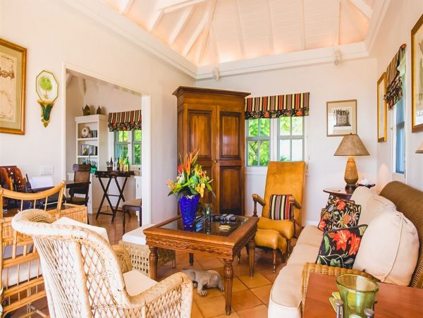 St. Barts Home 985661