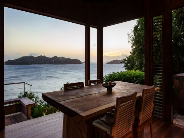 St. Barts Home 985663