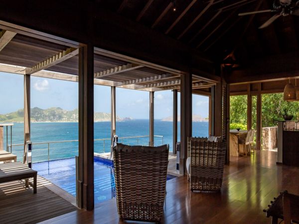 St. Barts Home 985663