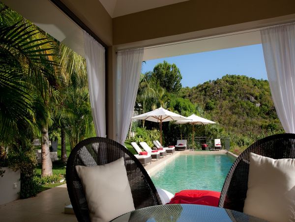 St. Barts Home 985664