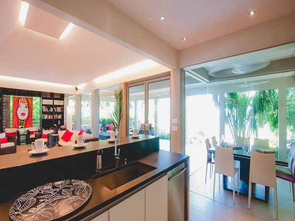 St. Barts Home 985664